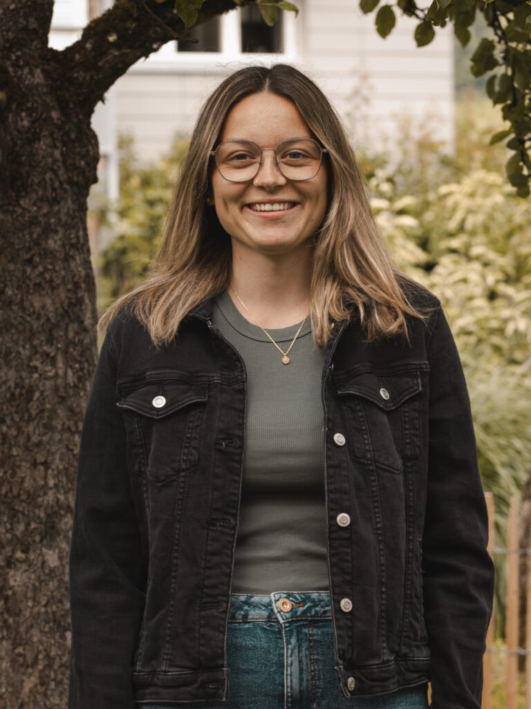 julia bütschi, gruppenleitung fuchs, fabek